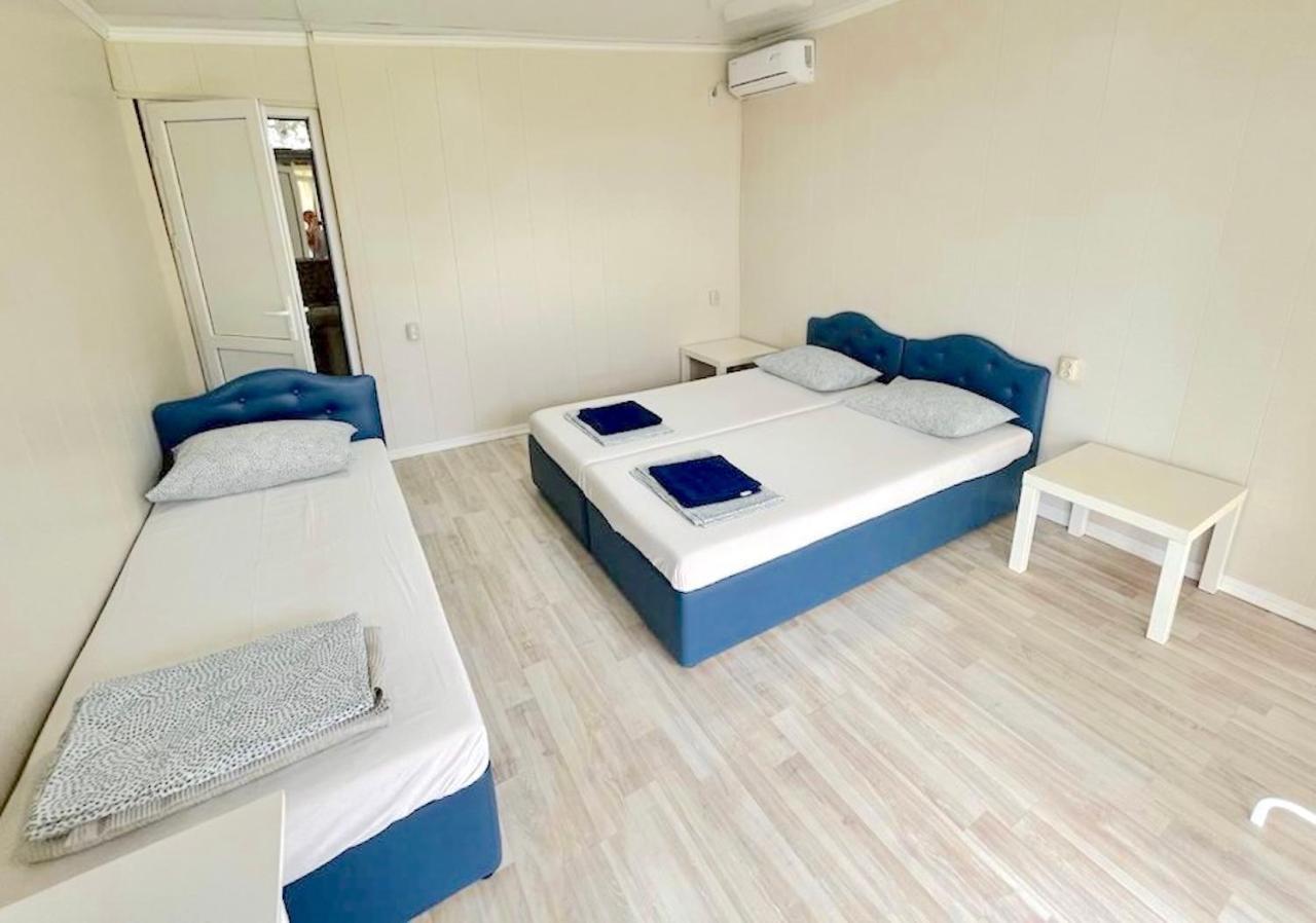 U Valery Hotel New Athos Екстериор снимка